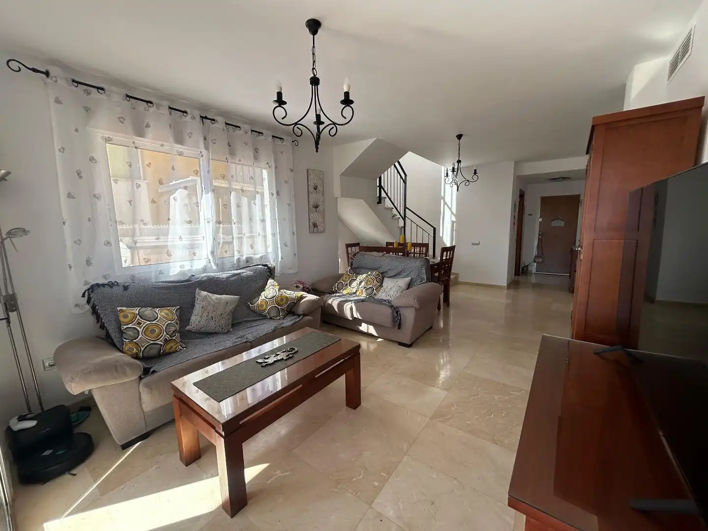 Wohnzimmer von Maisonette zum Verkauf in Vera mit Klimaanlage, Privatgarten und Terrasse