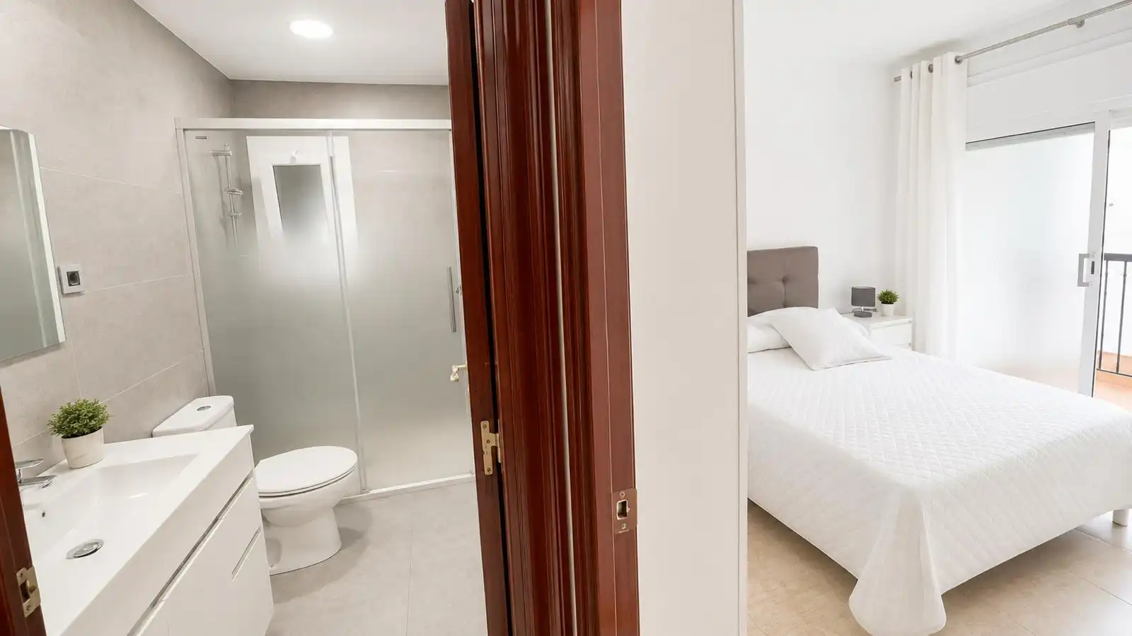 Habitación de Dúplex en venta en Badalona con Calefacción, Terraza y Balcón