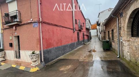 Foto 2 de Casa adosada en venta en Fuentes, Cuenca