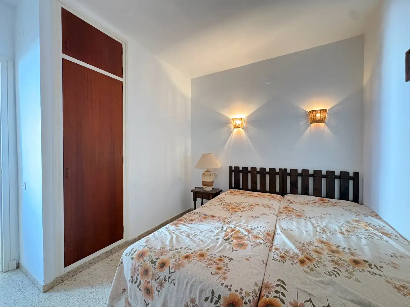 Dormitori de Apartament en venda en Roses amb Terrassa, Moblat i Balcó