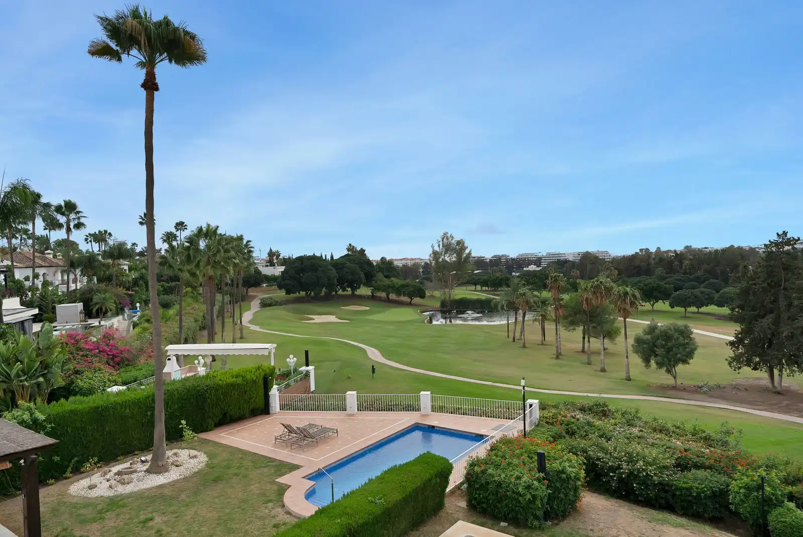 Apartament amb terrassa en venda a Nueva Andalucía, imagen 37