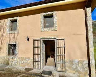 Casa adosada en venda a El Llano Margolles, Cangas de Onís