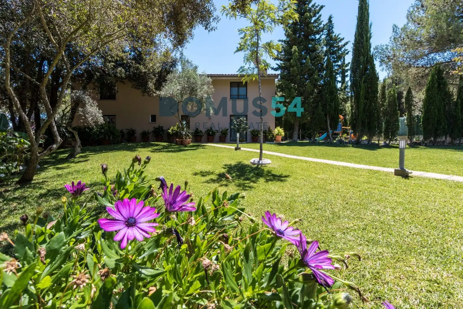 Vista exterior de Finca rústica en venta en Pollença con Aire acondicionado, Terraza y Piscina