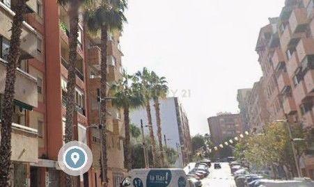 Foto 4 de Apartament en venda a Calle Germanies, No 73, Torrent, Spain, 73, Zona Avenida al Vedat, Valencia