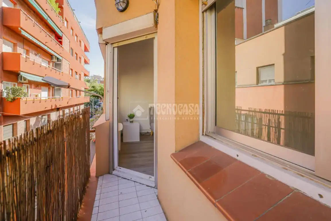 Terrassa de Pis en venda en  Barcelona Capital amb Balcó