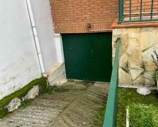 Parking of House or chalet for sale in Manganeses de la Polvorosa  with Balcony