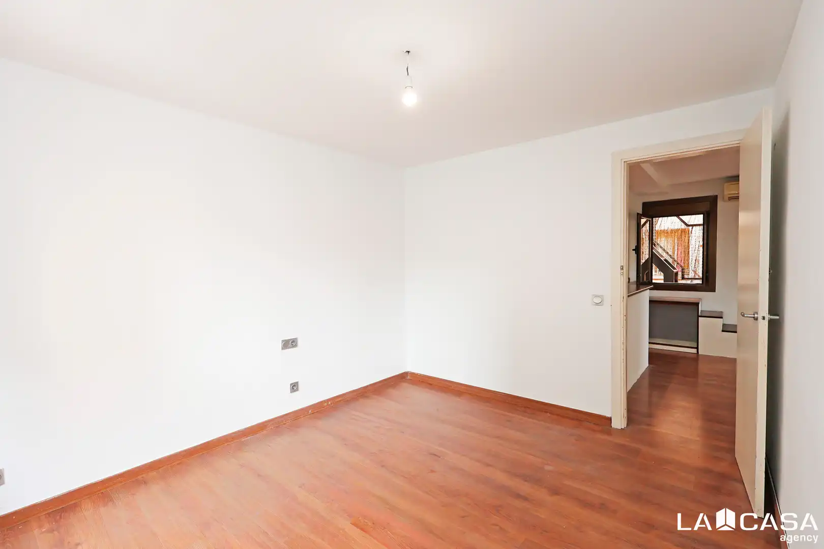 Ático en venta en L'Hospitalet de Llobregat con Balcón