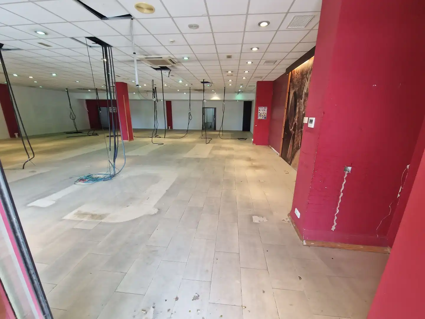 Gewerbefläche zur Miete in VILA DE BLANES, imagen 3