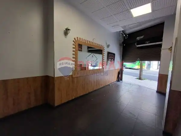Local comercial en venda a Avenida do Fragoso, imagen 2
