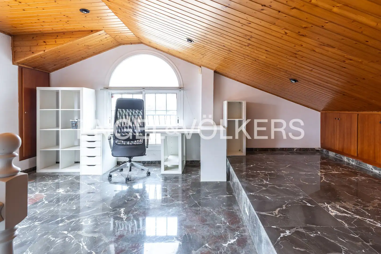 Balcony of Detached homes for rent in Barberà del Vallès  with Air Conditioner, Heating and Private garden