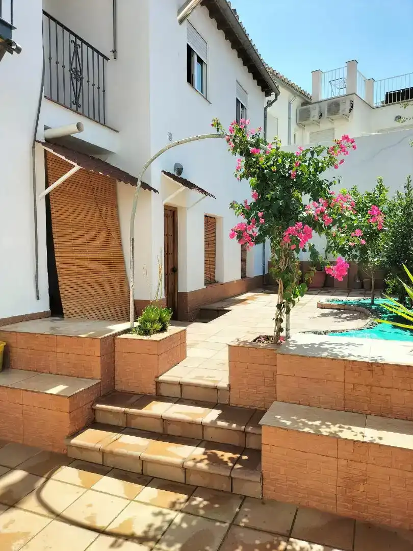 Terrassa de Casa o xalet en venda en  Granada Capital amb Aire condicionat i Balcó