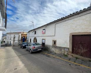 Vista exterior de Casa o xalet en venda en Alcuéscar amb Traster