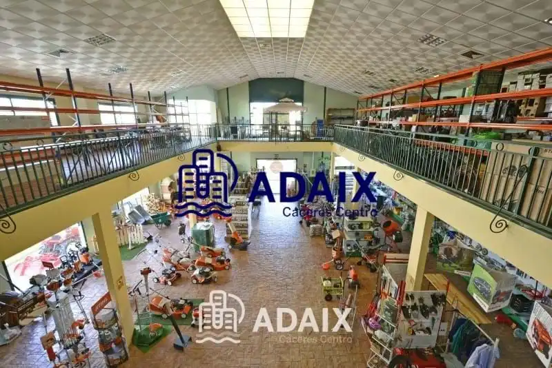 Nau industrial en venda a Malpartida de Cáceres, imagen 3