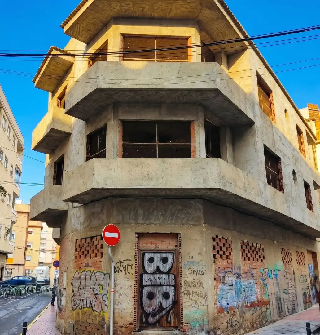 Vista exterior de Edificio en venta en Torrevieja