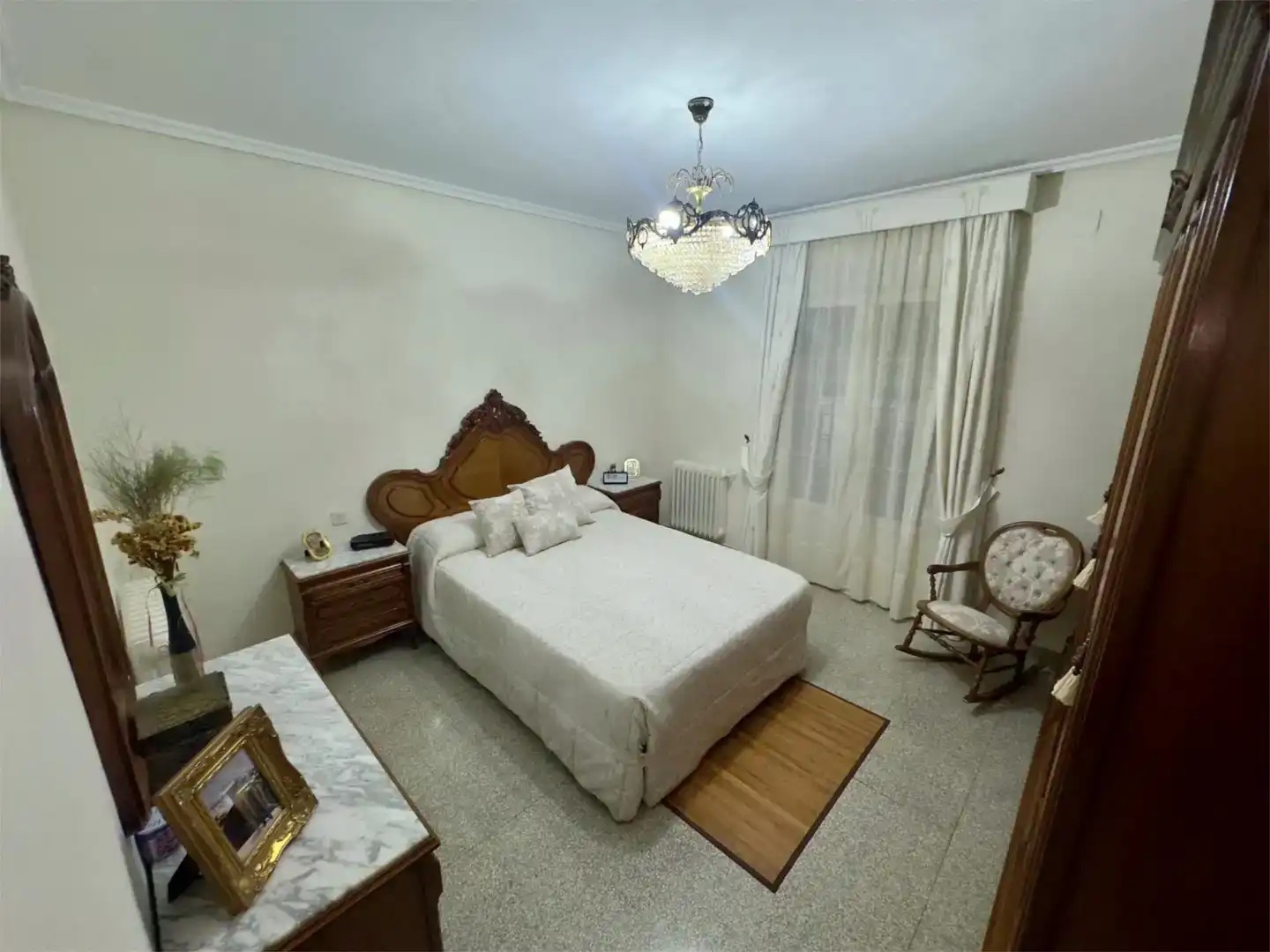 Dormitori de Casa adosada en venda en Tomelloso amb Balcó