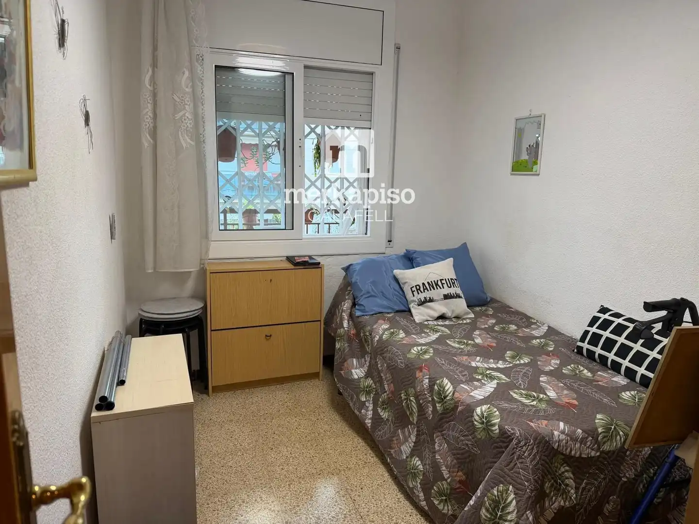 Dormitori de Pis en venda en Cunit amb Terrassa, Moblat i Alarma