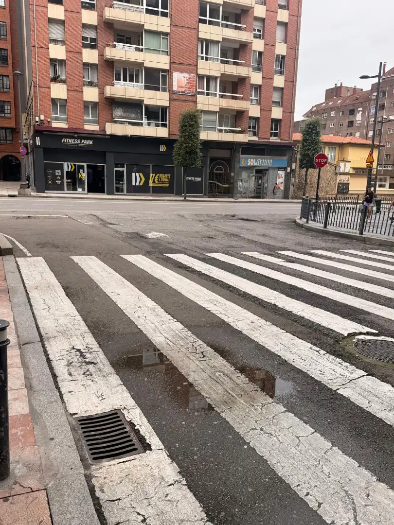 Individual con ascensor en alquiler en Centro - Casco Histórico, imagen 3