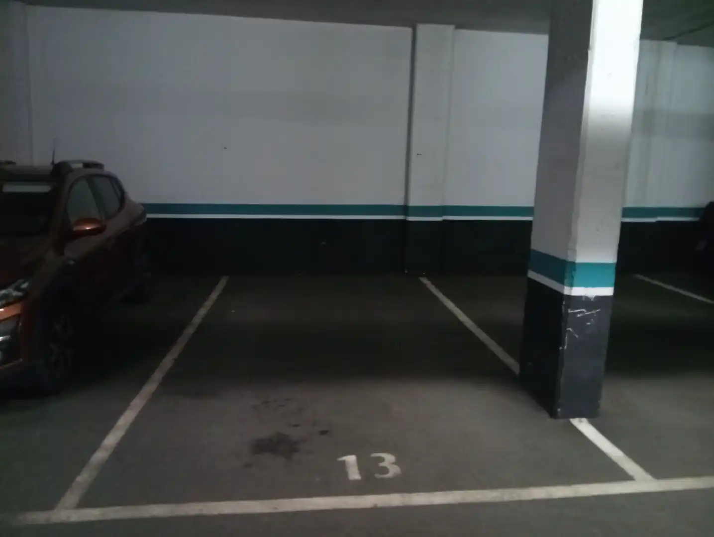Parking de Piso en venta en Valdemoro con Aire acondicionado, Calefacción y Jardín privado