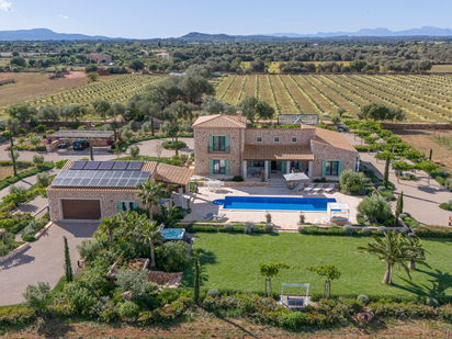 Vista exterior de Finca rústica en venda en Porreres amb Aire condicionat, Calefacció i Jardí privat