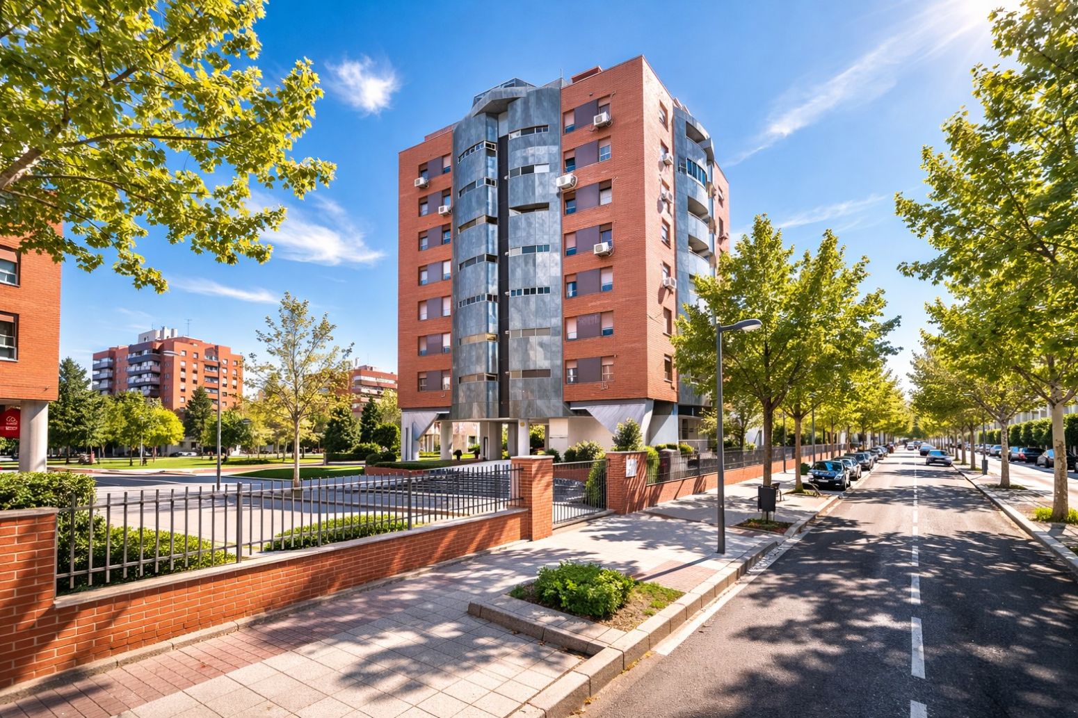 Vista exterior de Pis en venda en Fuenlabrada amb Calefacció, Parquet i Traster