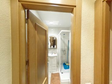 Flat with lift to rent in Calle de Arriaza