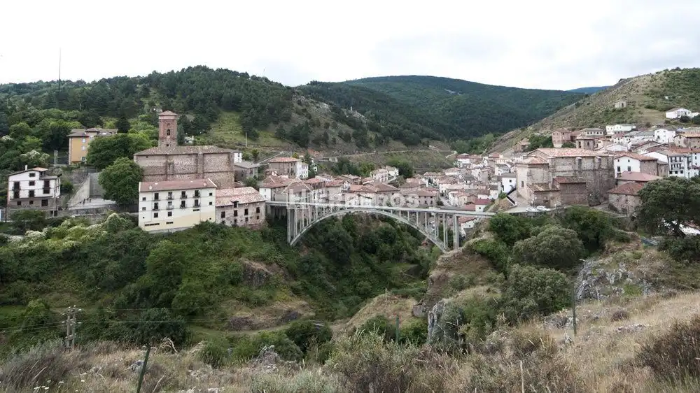Vista exterior de Casa o chalet en venta en Ortigosa de Cameros con Calefacción, Terraza y Trastero