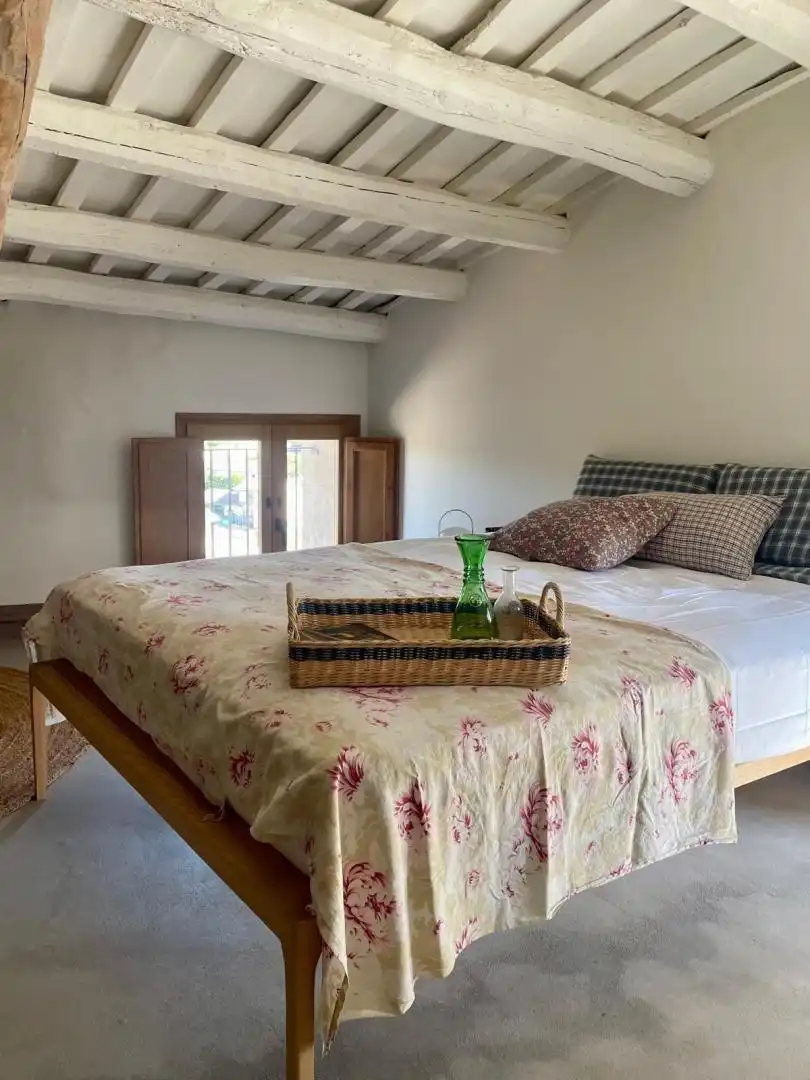 Bedroom of Houses for sale in Les Piles  with Jacuzzi