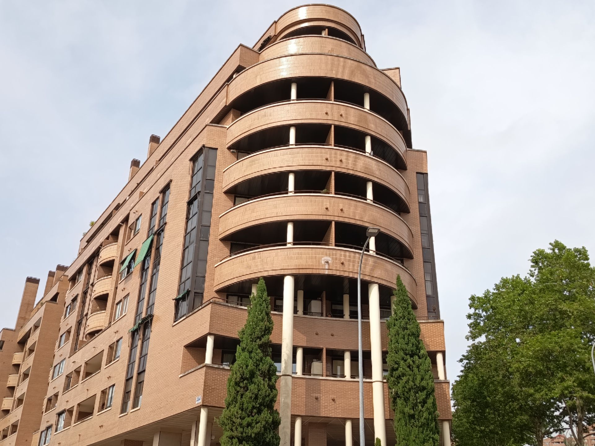 Vista exterior de Pis de lloguer en Valladolid Capital amb Calefacció, Parquet i Forn