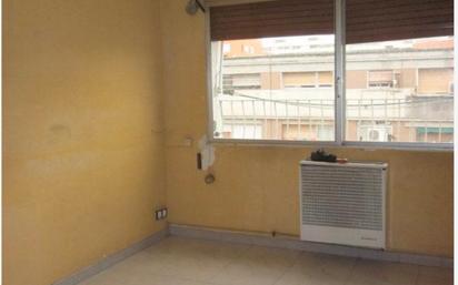 Bedroom of Flat for sale in  Barcelona Capital  with Balcony