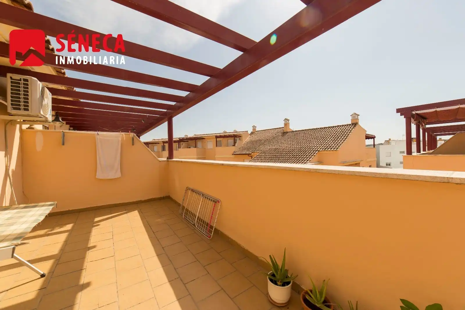 Terrassa de Casa adosada en venda en Córdoba amb Aire condicionat, Calefacció i Terrassa