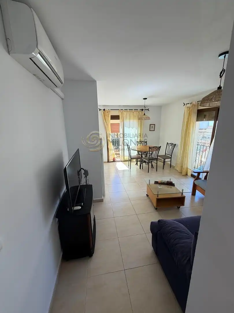 Sala d'estar de Apartament en venda en L'Alfàs del Pi amb Moblat