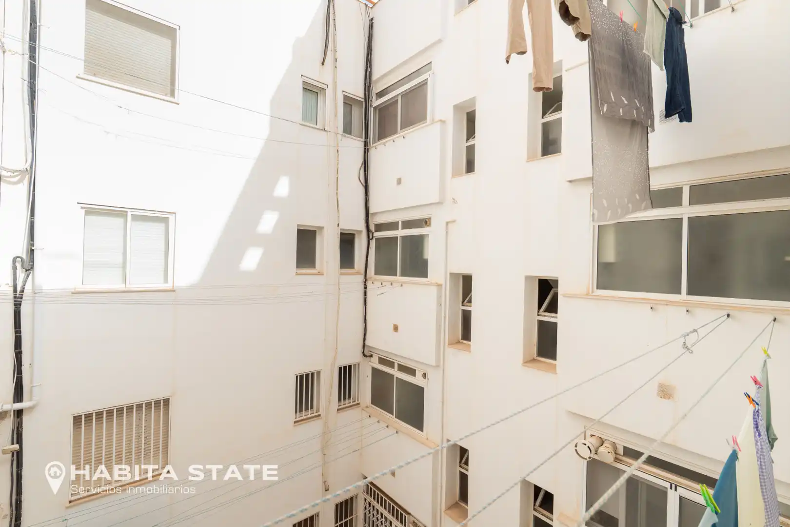 Exterior view of Flat for rent in Almería  with Air Conditioner, Heating and Terrace