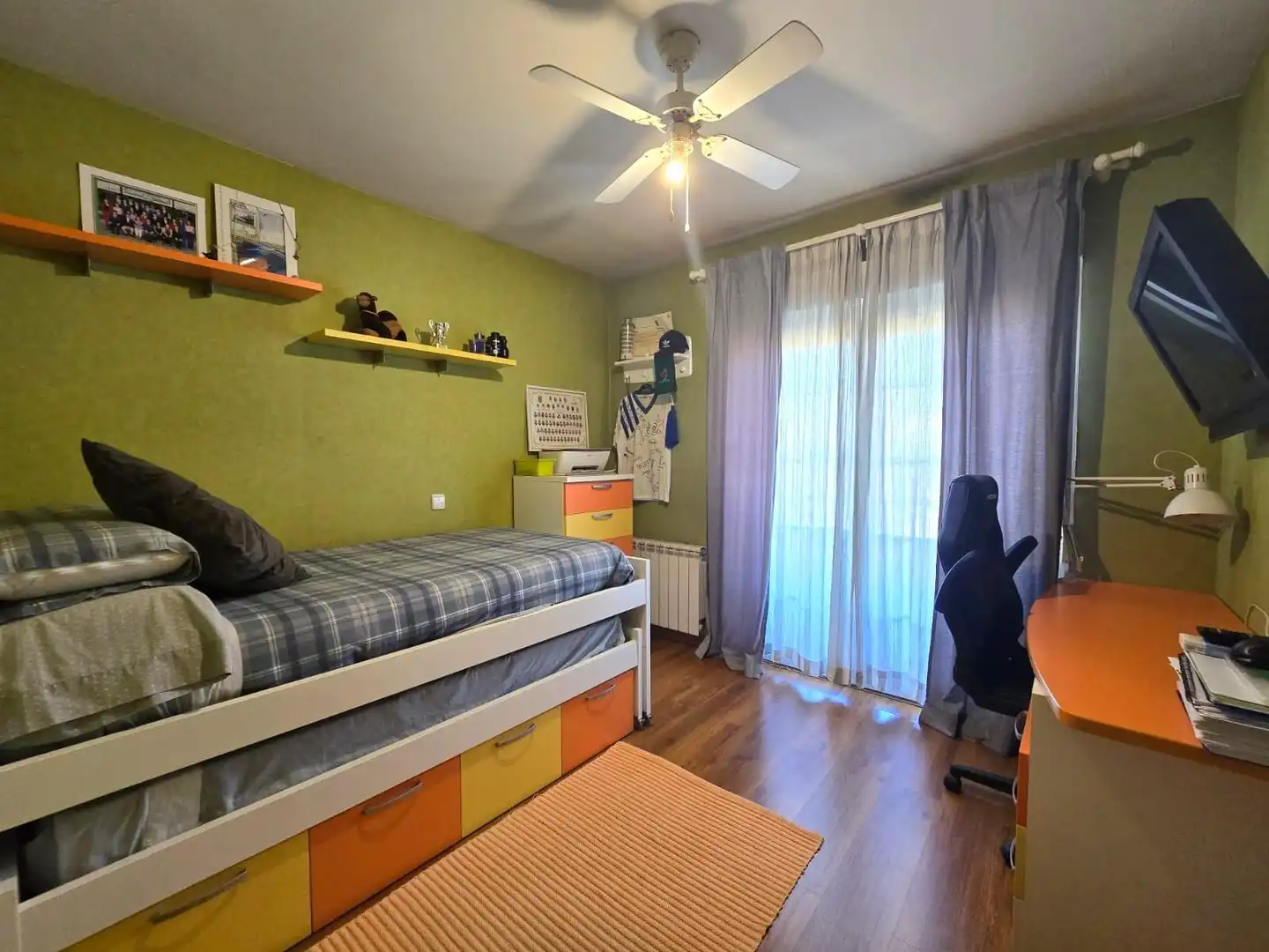 Habitación de Casa adosada en venta en Talavera de la Reina con Aire acondicionado, Calefacción y Terraza