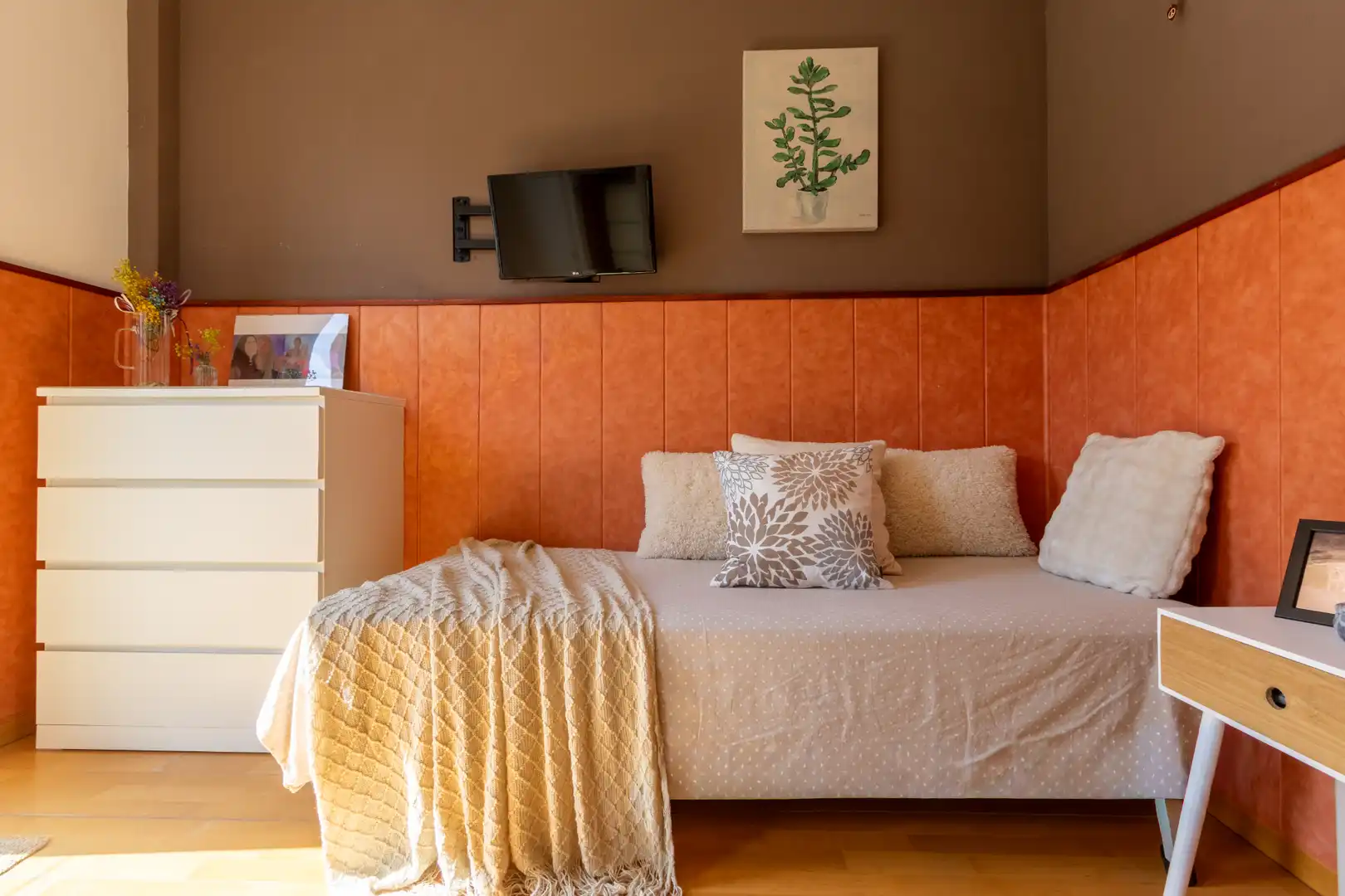 Terraced house with pool for sale in Carrer Charlie Rivel, imagen 25