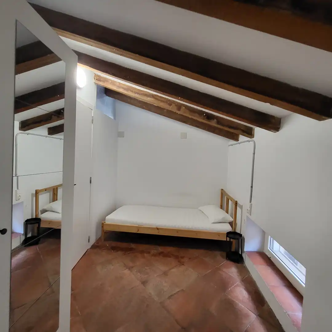 Room in Carrer dels Cadirers, 13, El Mercat
