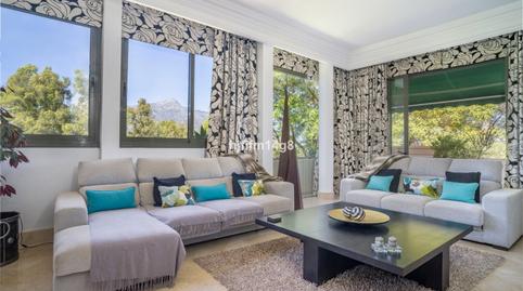 Foto 4 de Àtic en venda a Calle Carlos Arruza, 4, Nueva Andalucía centro, Málaga