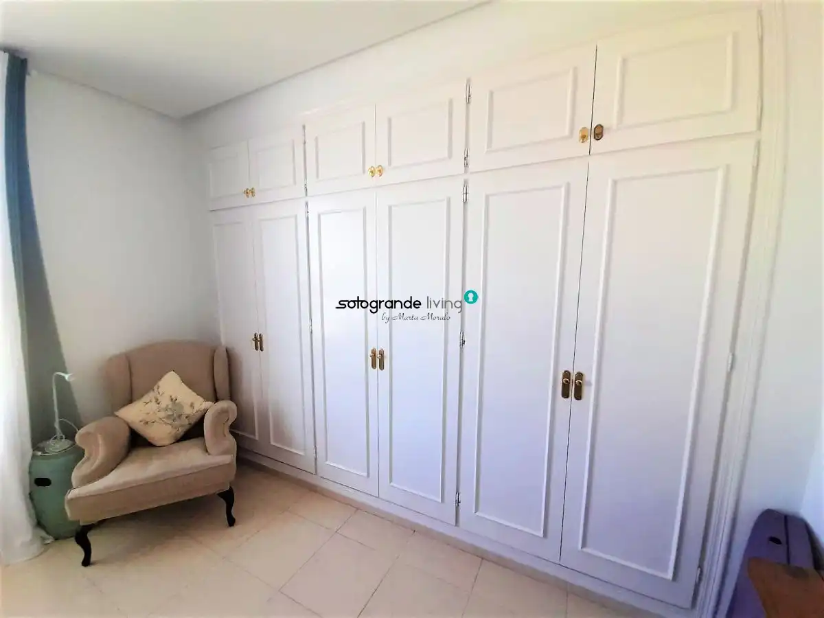 Bedroom of Houses for sale in La Línea de la Concepción  with Air Conditioner, Private garden and Terrace