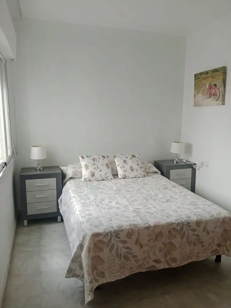 Dormitori de Pis en venda en Algeciras amb Aire condicionat