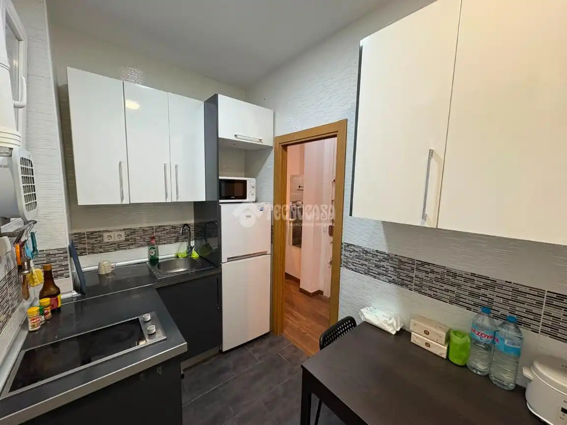 Kitchen of Flat for sale in Madrid  with Air Conditioner and Furnished