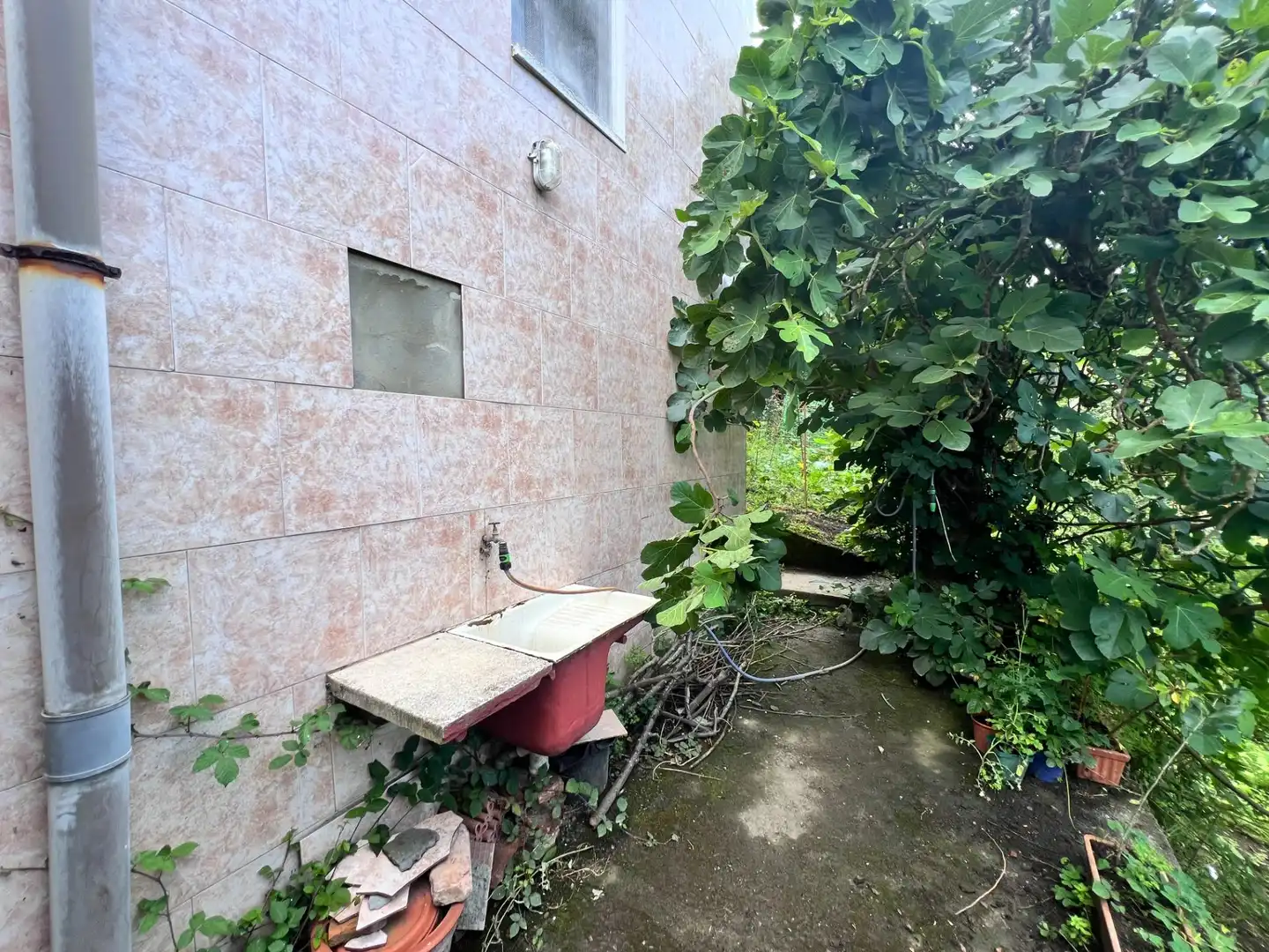 Jardí de Planta baixa en venda en Mieres (Asturias) amb Terrassa, Traster i Moblat