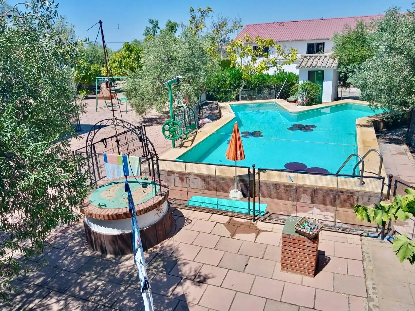 Villa mit Pool zum Verkauf in La Carlota