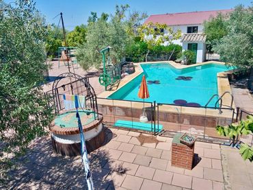 Villa avec piscine à vendre à La Carlota
