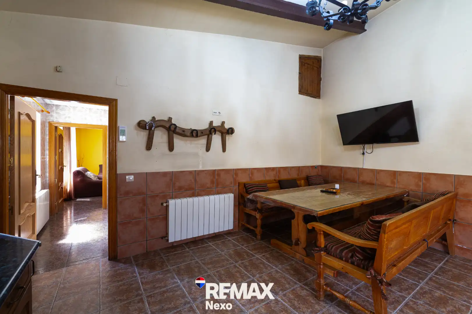 Casa adosada en venda en San Agustín del Pozo amb Jardí privat, Traster i Moblat