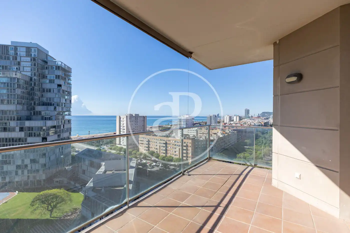 Terraza de Piso en venta en Barcelona con Aire acondicionado, Calefacción y Jardín privado