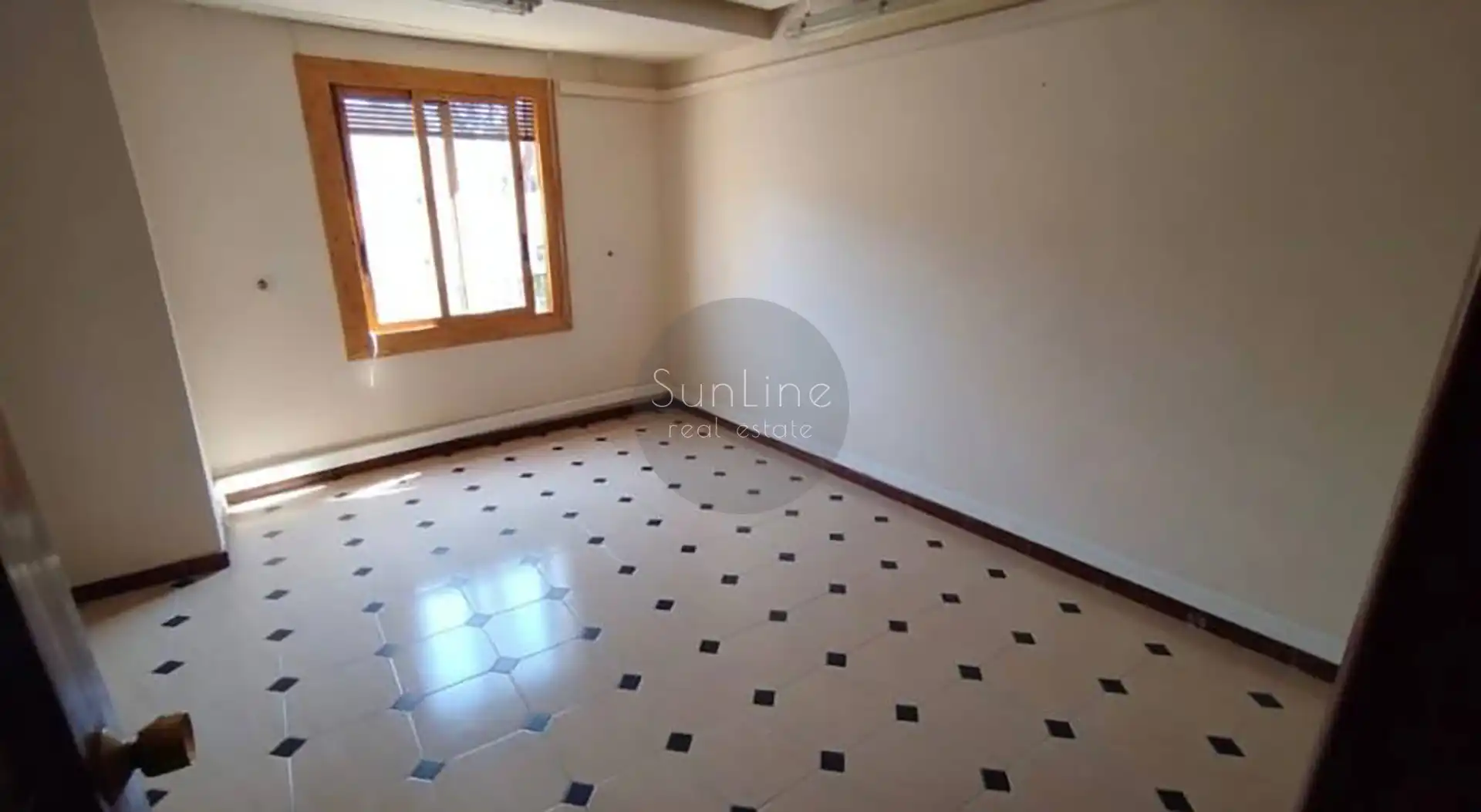 Habitación de Piso en venta en Foios con Aire acondicionado