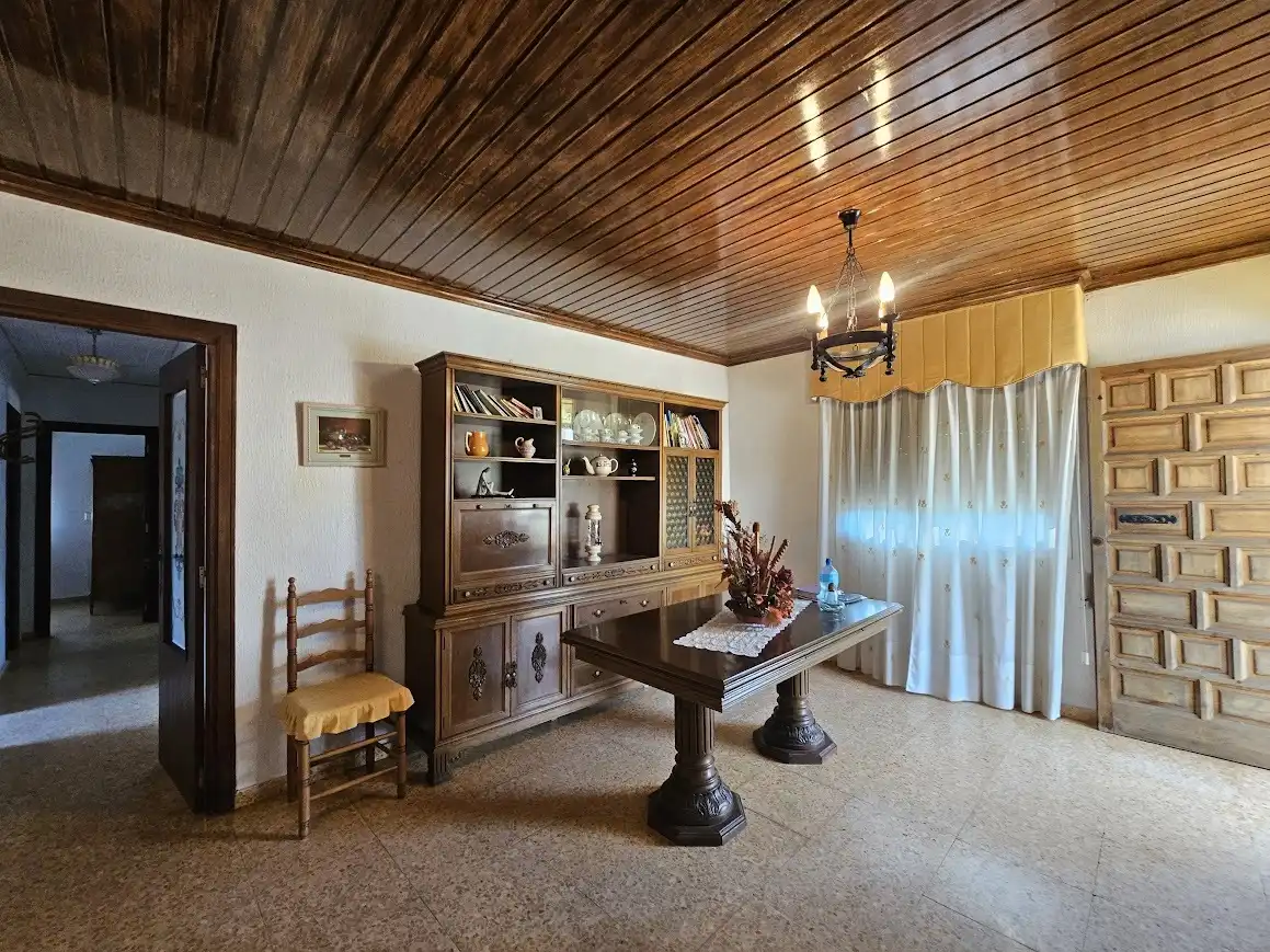 Casa rústica amb piscina en venda a Canals, imagen 9