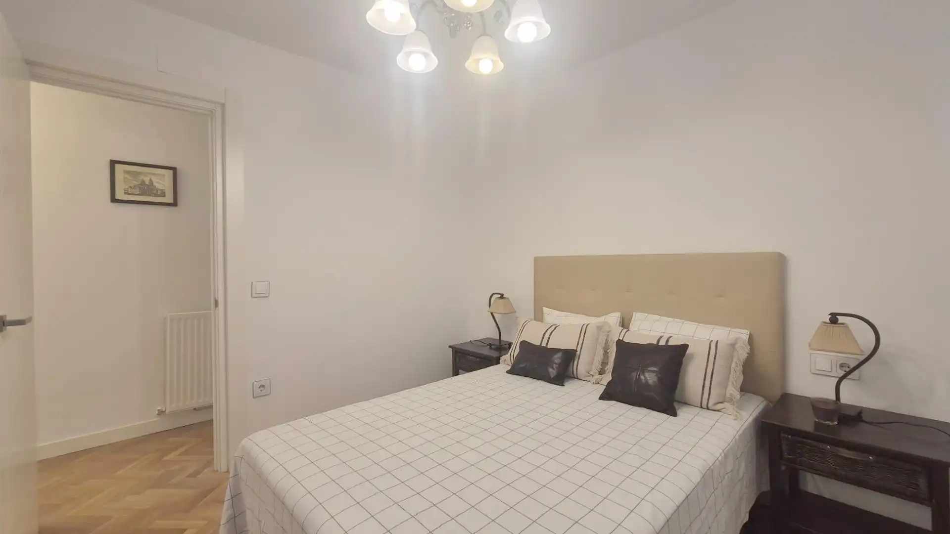 Habitación de Piso de alquiler en Salamanca con Calefacción, Parquet y Amueblado