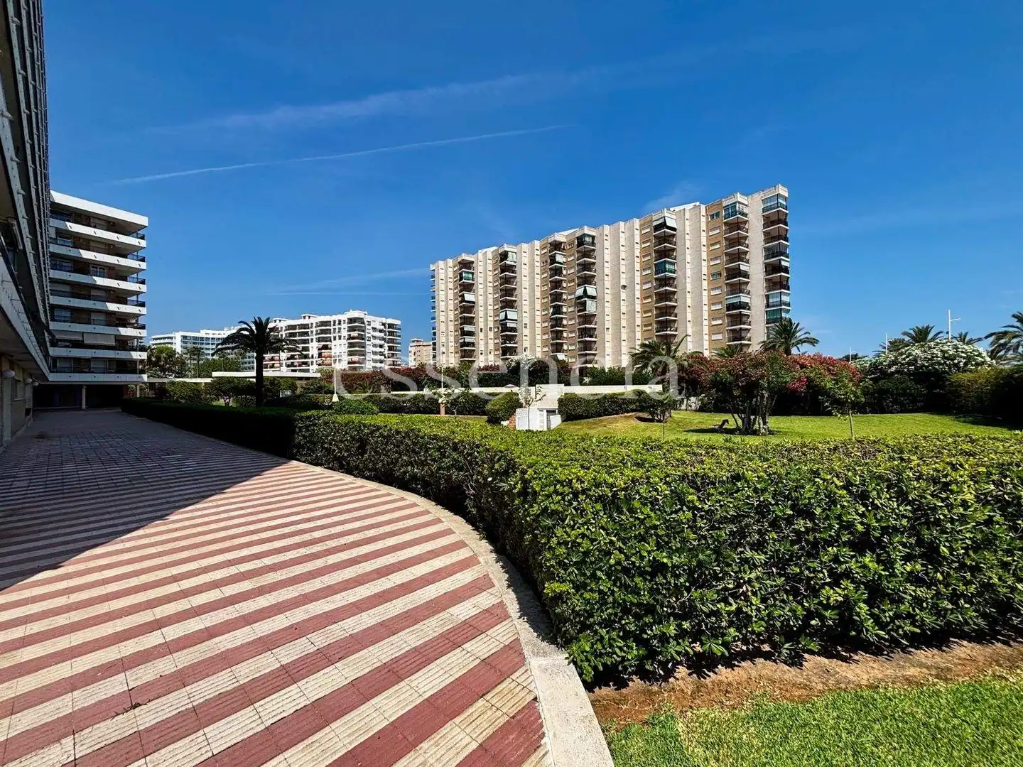 Vista exterior de Apartamento en venta en Gandia con Jardín privado, Terraza y Balcón