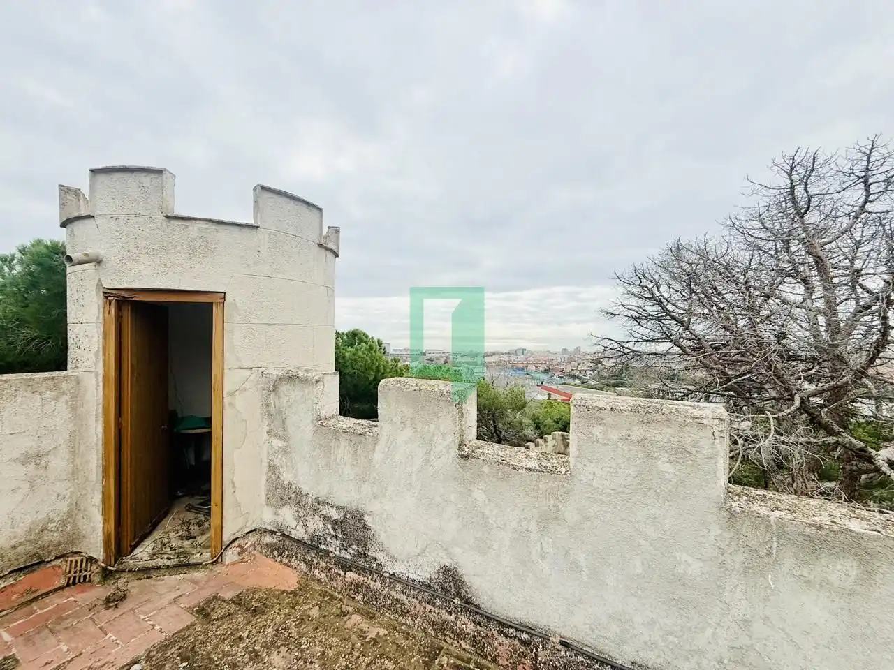 Vista exterior de Finca rústica en venda en Badalona amb Terrassa