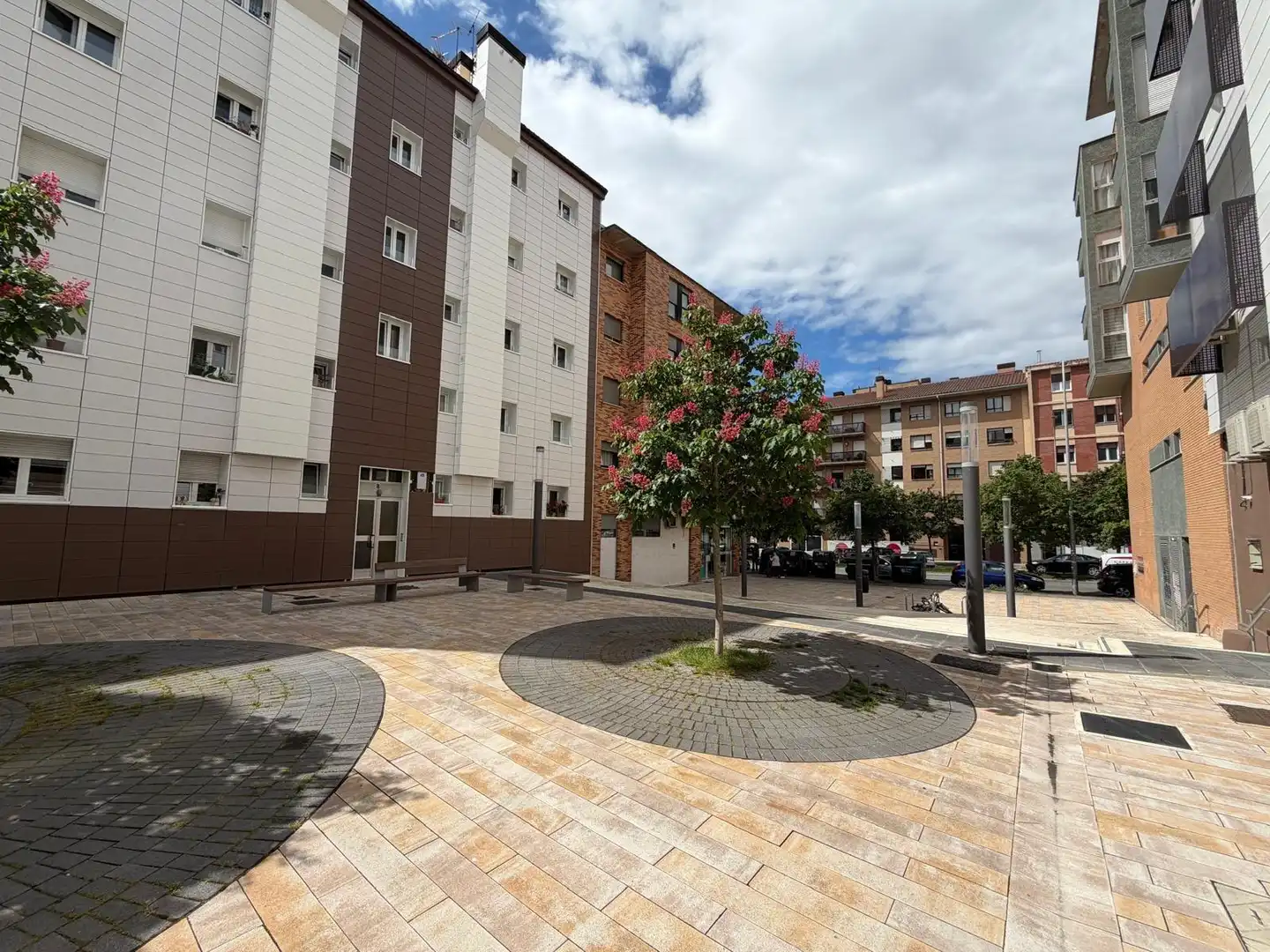 Parking de Piso en venta en  Pamplona / Iruña